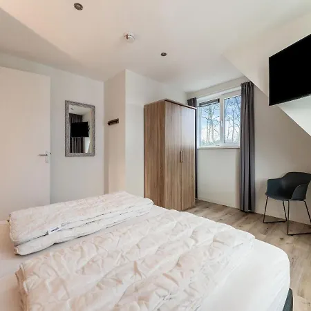 In De Koog With Sauna 펜션 Westermient