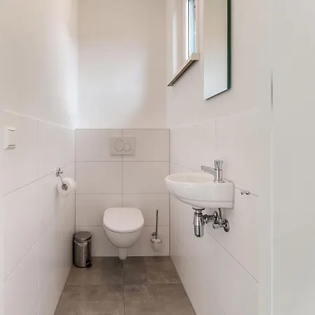 펜션 In De Koog With Sauna Westermient