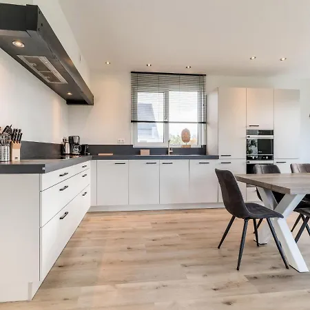 In De Koog With Sauna 펜션